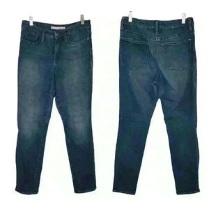 Athleta women's cropped medium wash jeans size 6